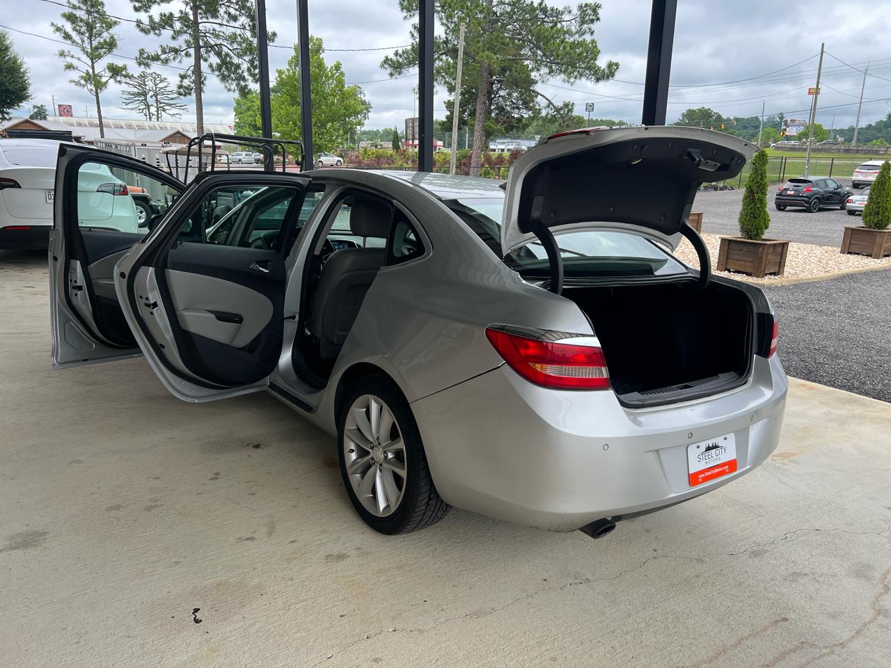 Buick Verano  2012