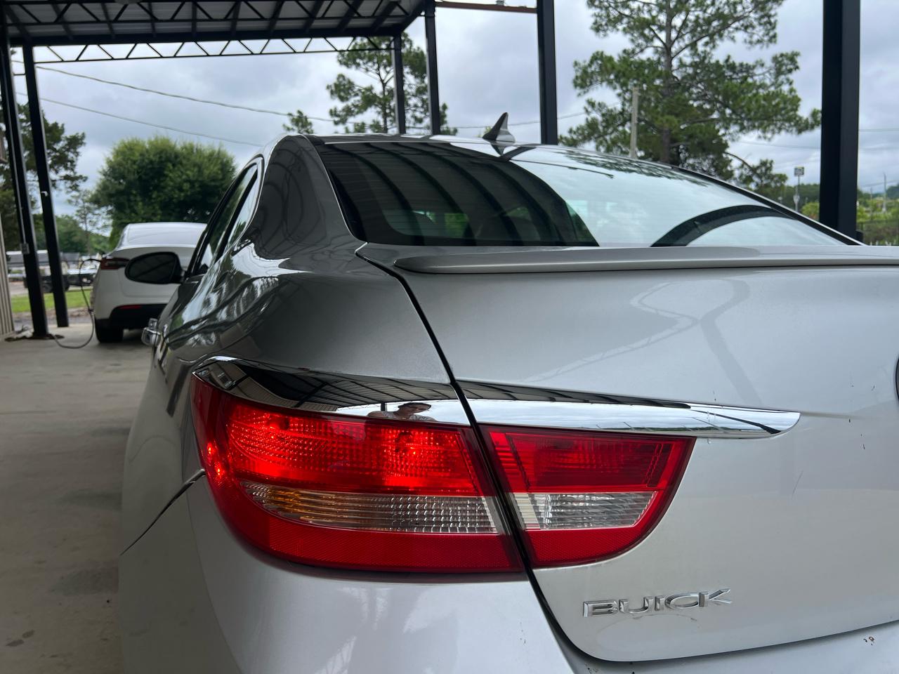Buick Verano  2012