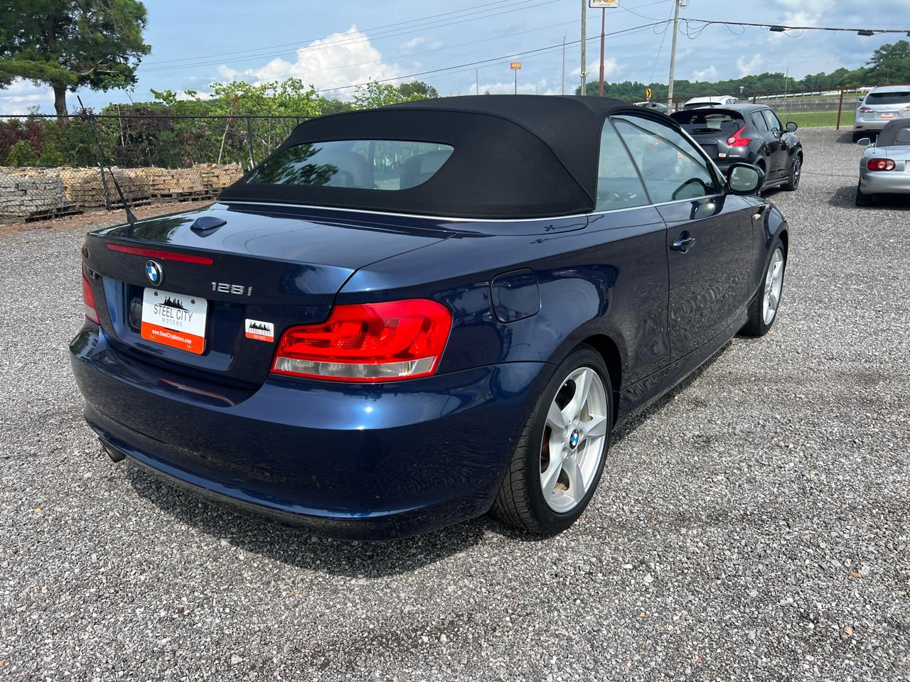 BMW 1-Series  2013