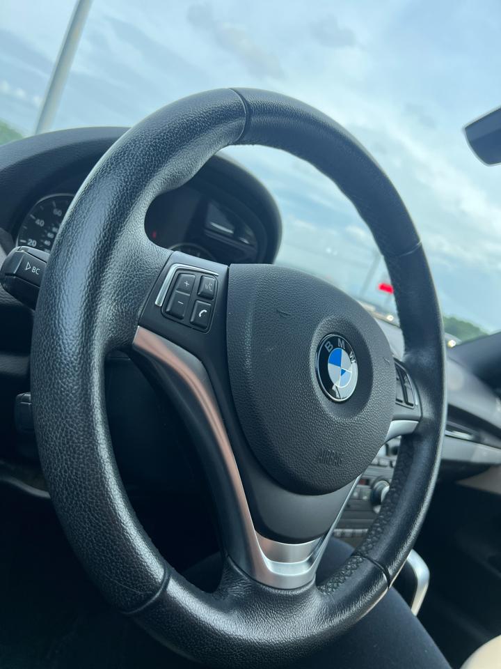 BMW 1-Series  2013