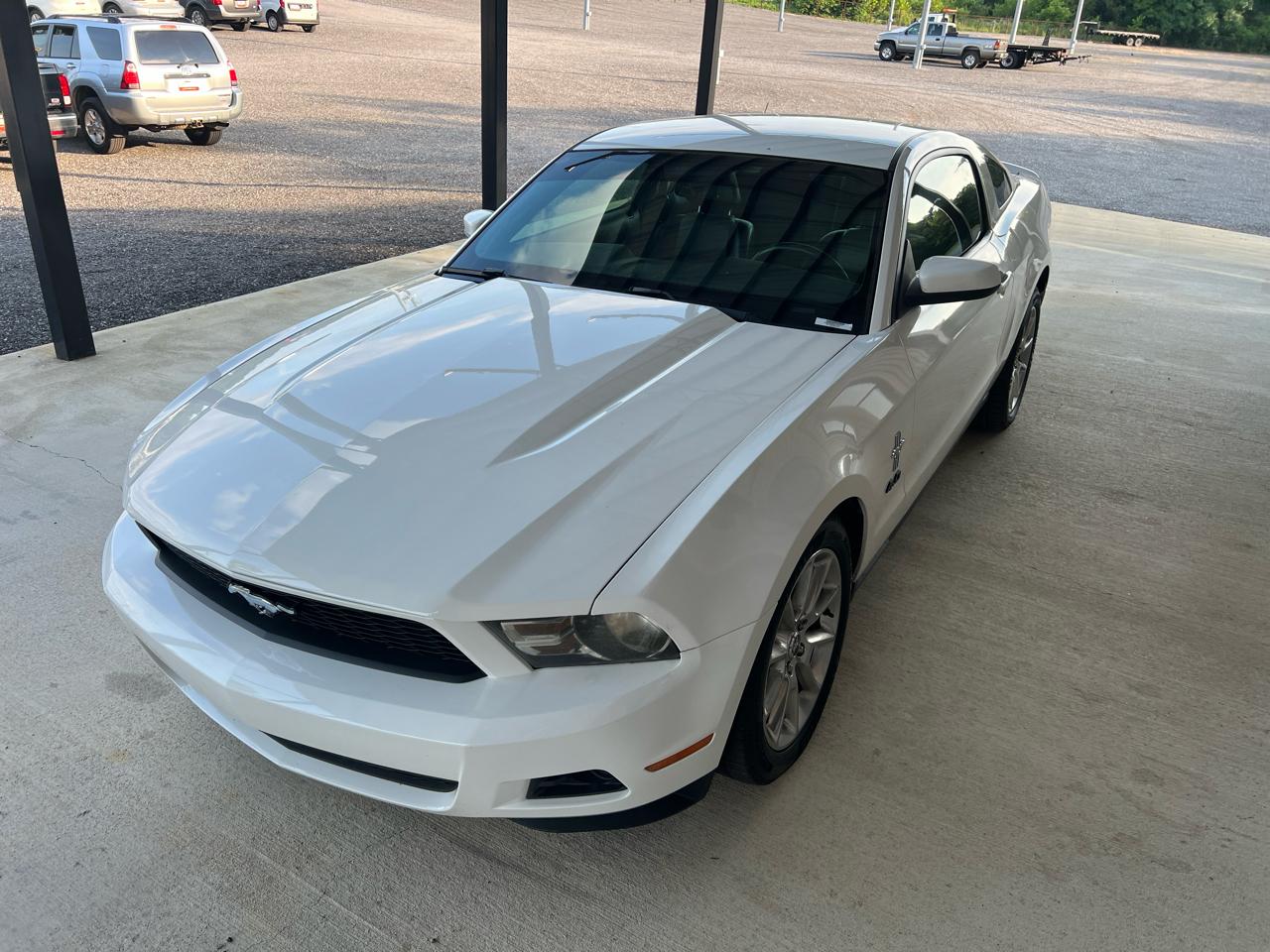 Ford Mustang  2010