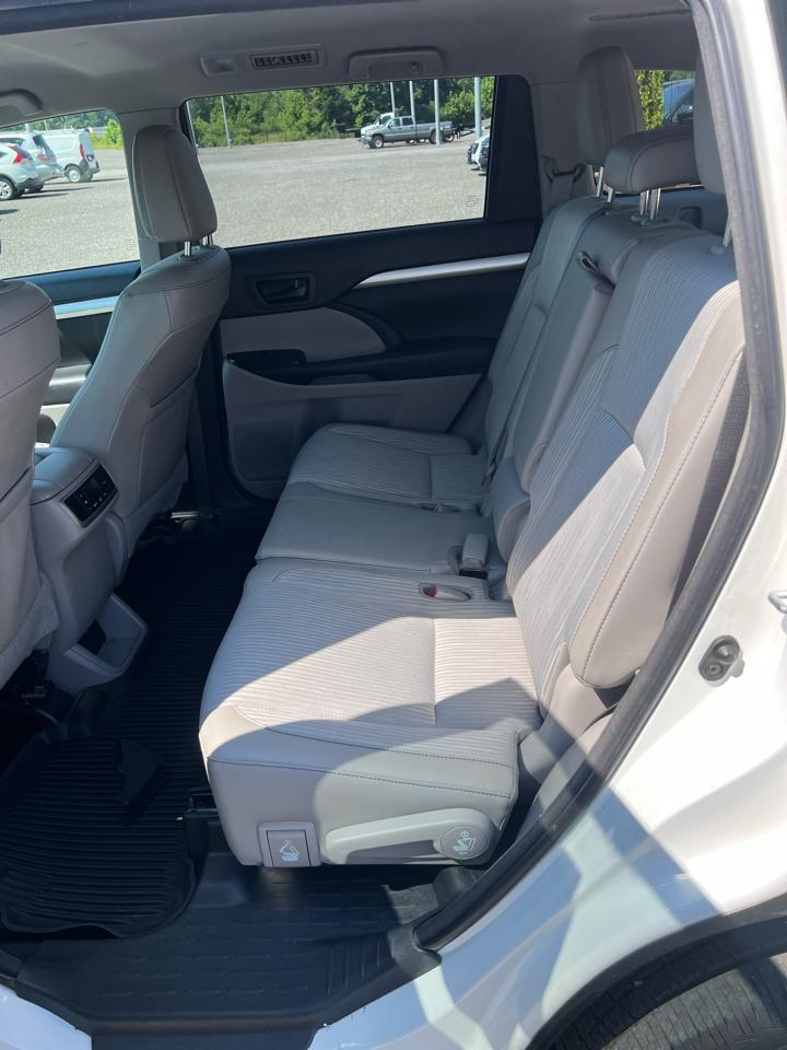 Toyota Highlander  2018