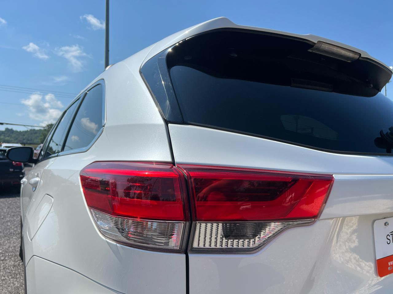 Toyota Highlander  2018
