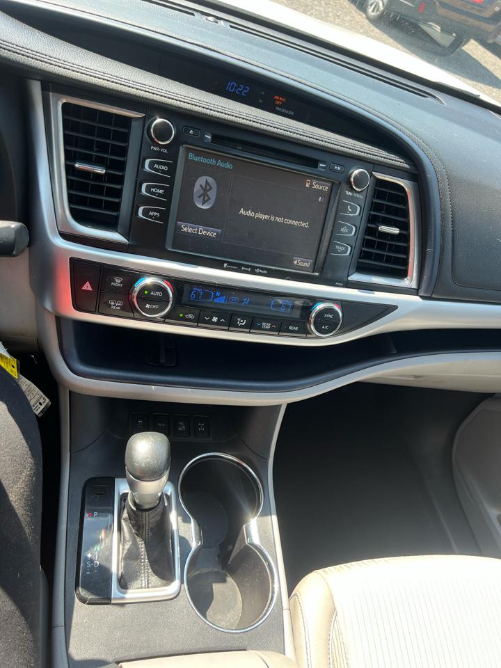 Toyota Highlander  2018