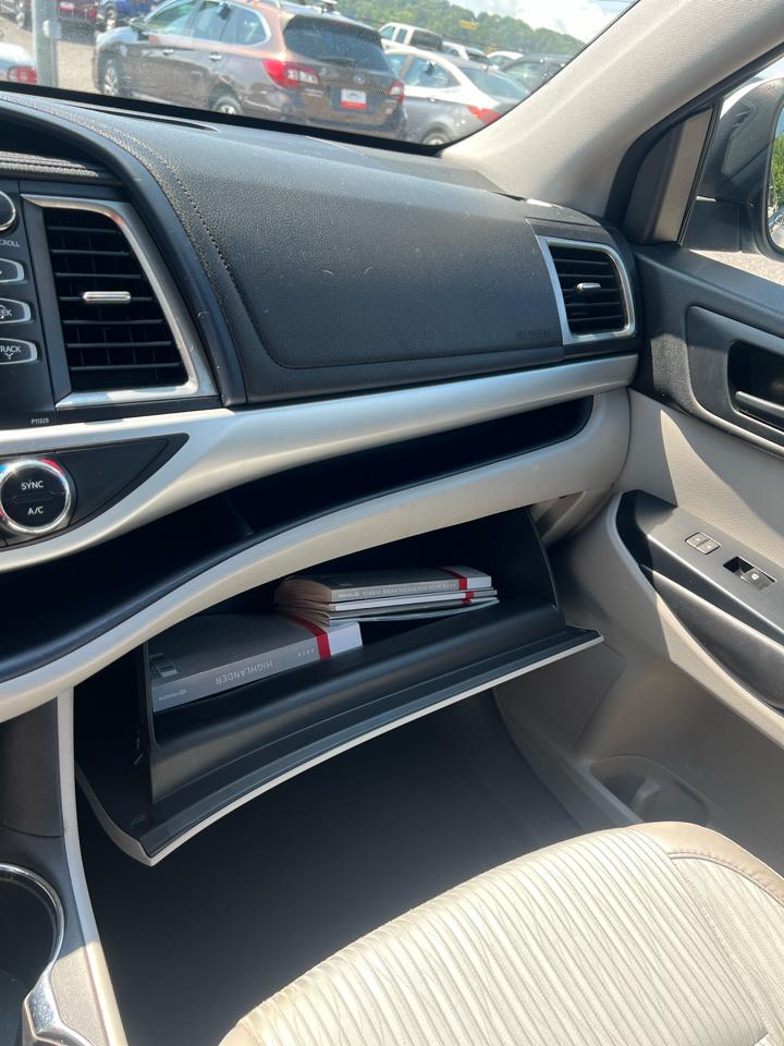 Toyota Highlander  2018