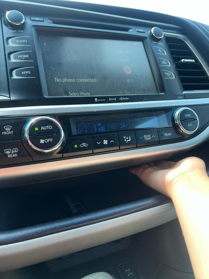 Toyota Highlander  2018
