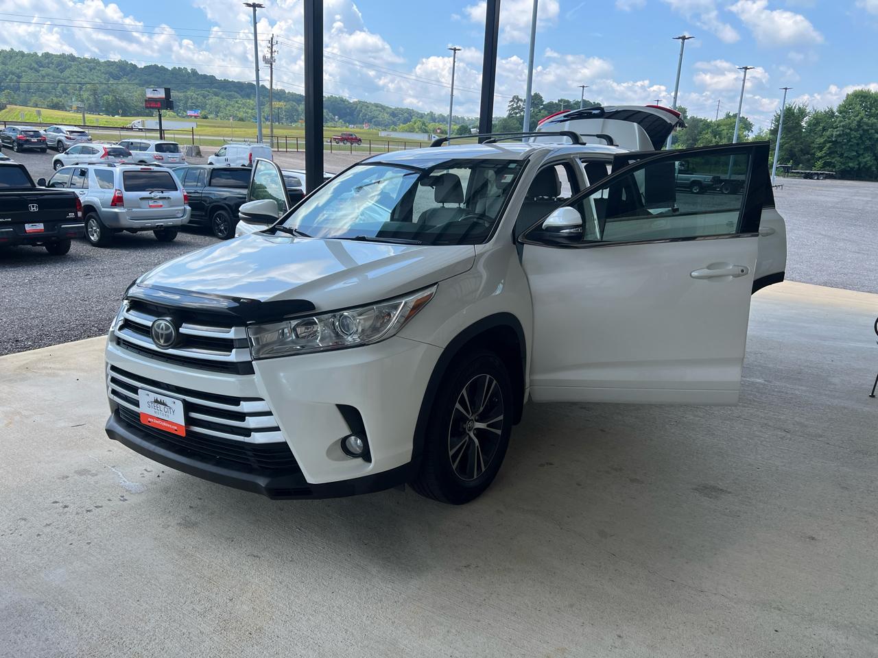 Toyota Highlander  2018
