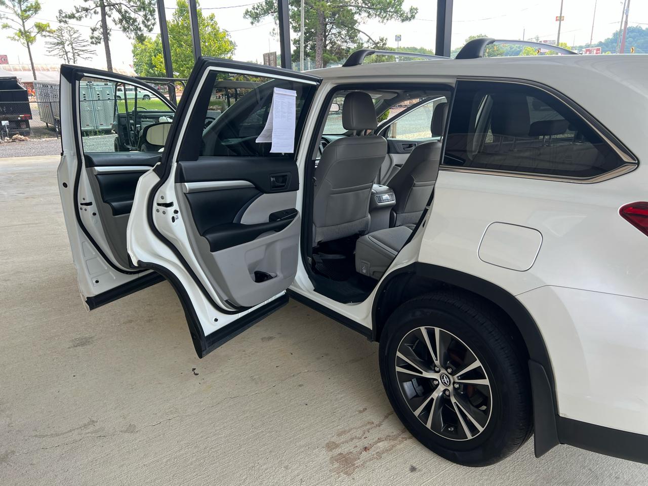 Toyota Highlander  2018