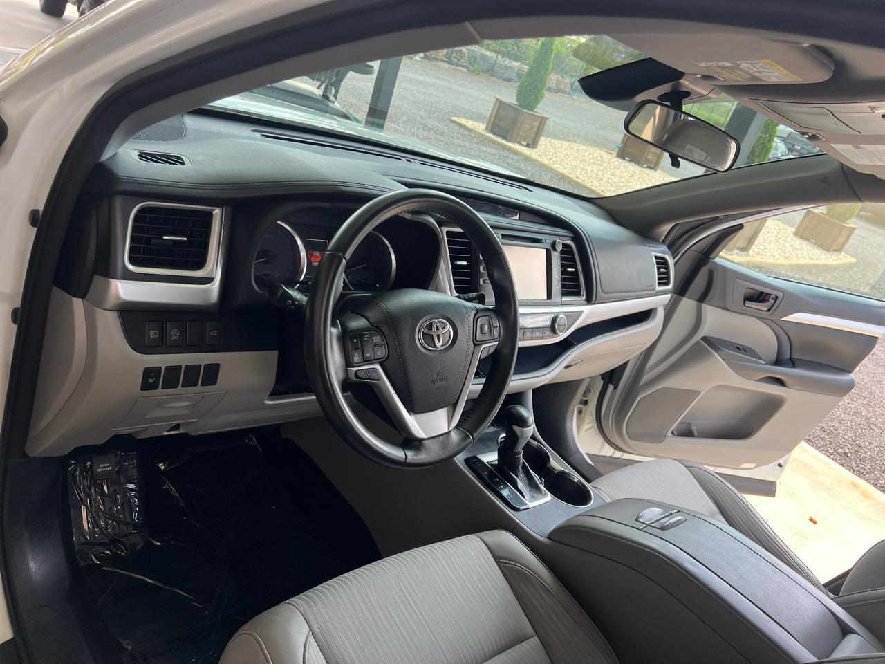 Toyota Highlander  2018