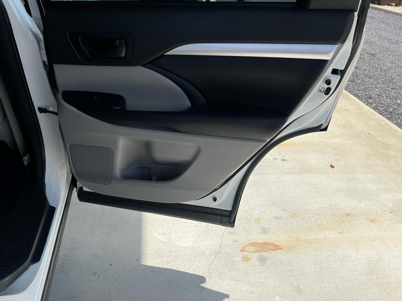 Toyota Highlander  2018