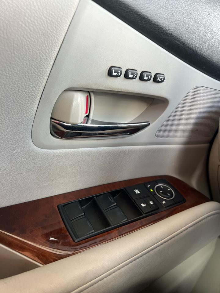 Lexus RX 350  2010