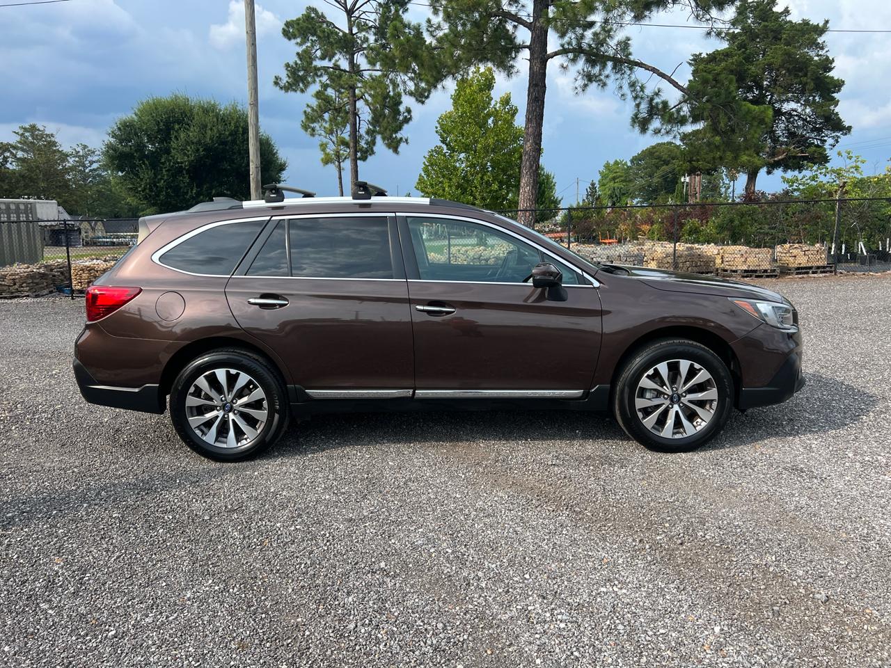 Subaru Outback  2019