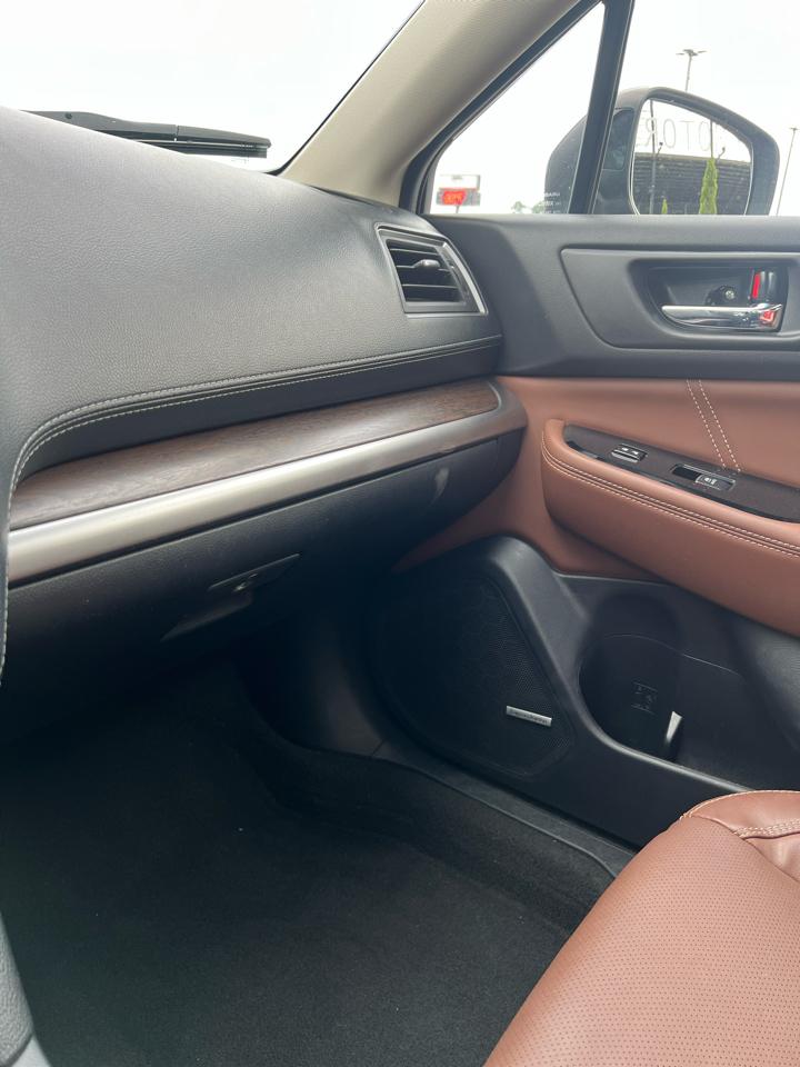 Subaru Outback  2019