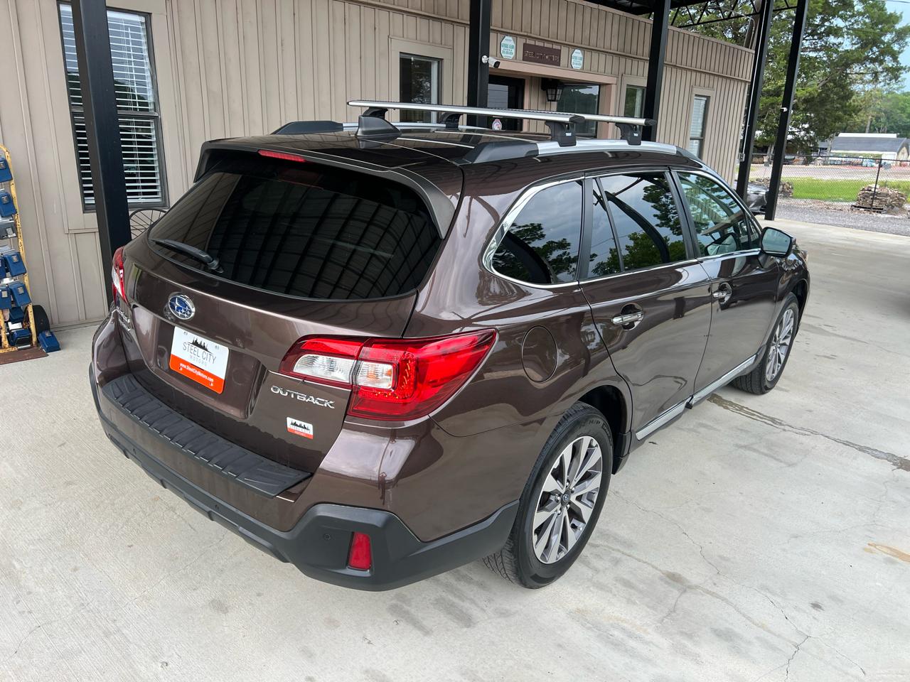 Subaru Outback  2019