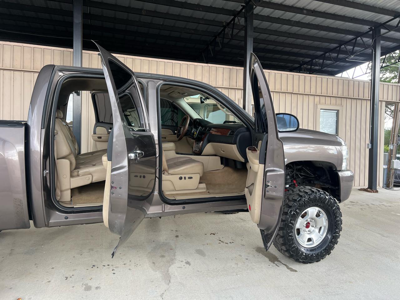 Chevrolet Silverado 1500 LTZ Z71 Crew Cab 4WD 2007