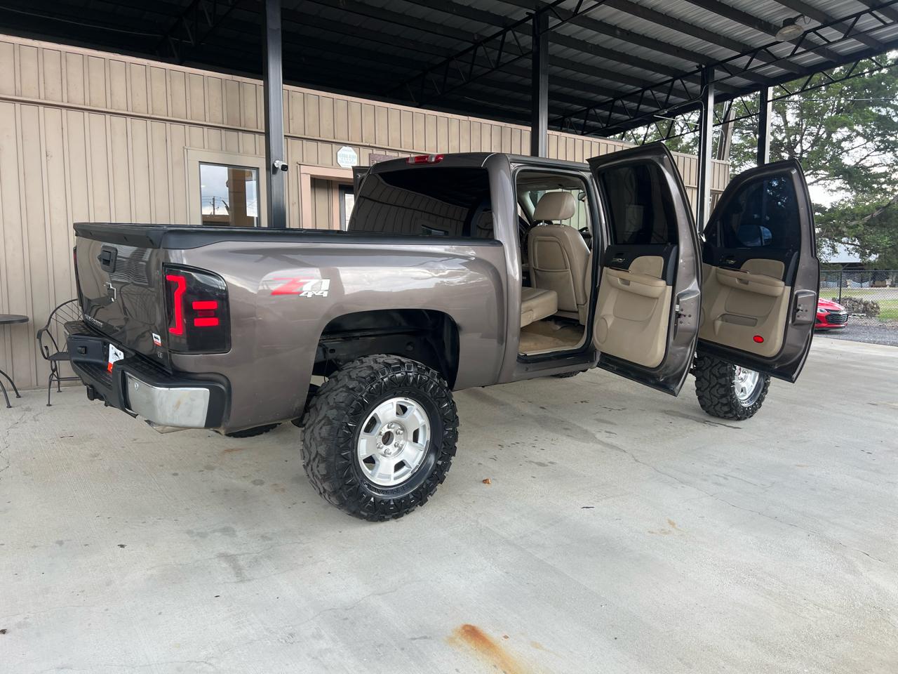Chevrolet Silverado 1500 LTZ Z71 Crew Cab 4WD 2007