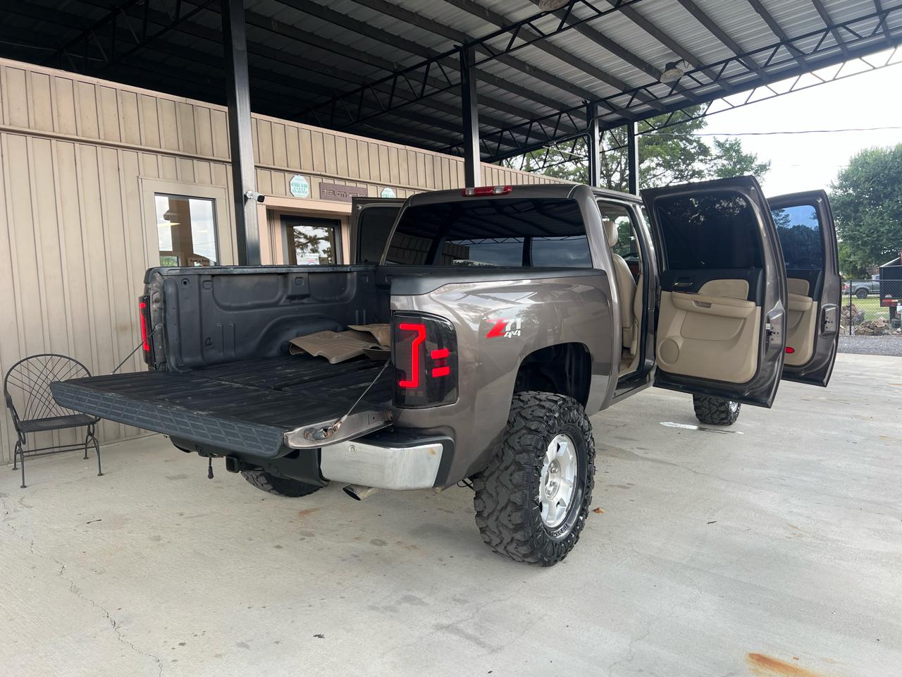 Chevrolet Silverado 1500 LTZ Z71 Crew Cab 4WD 2007