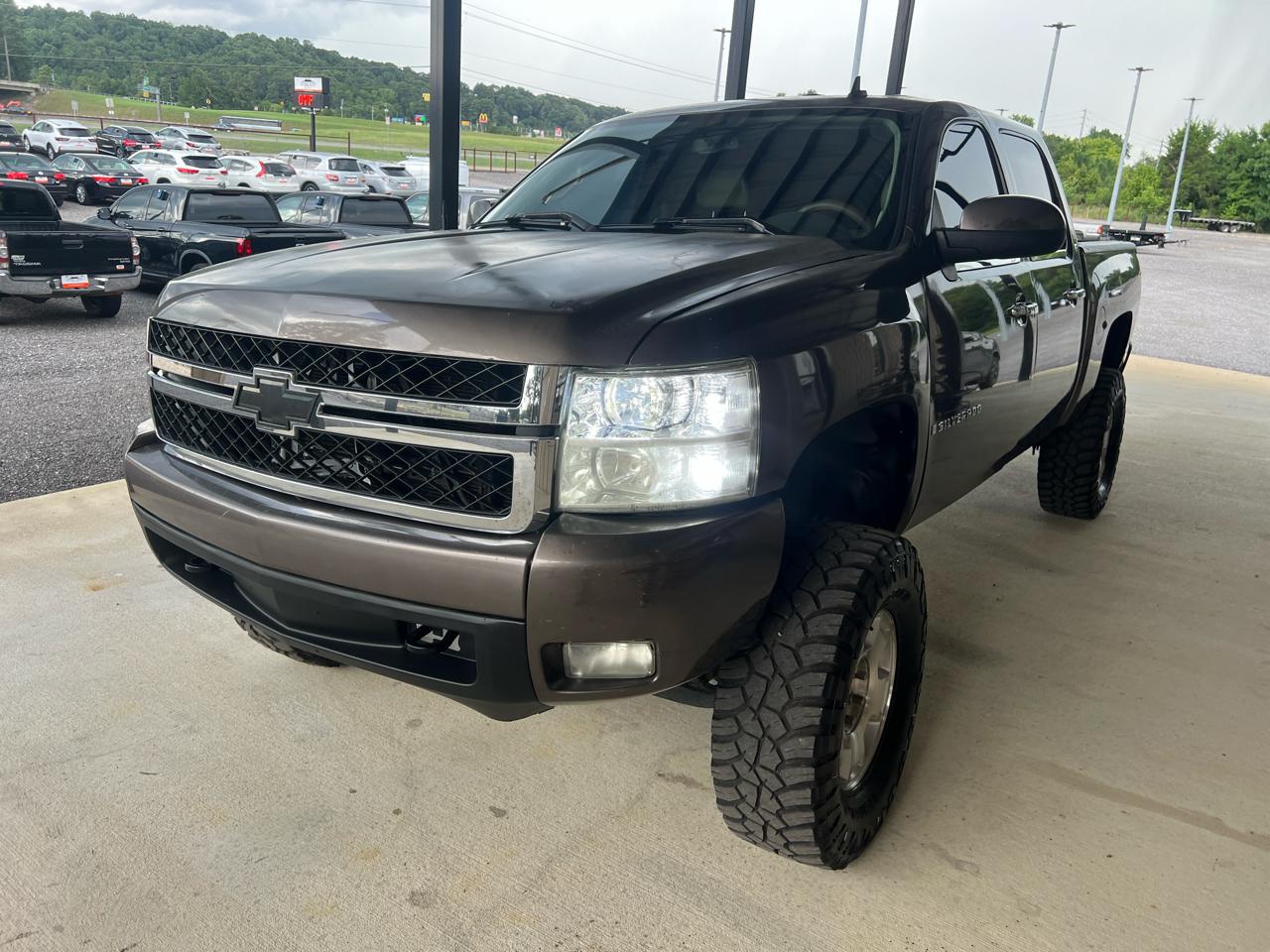 Chevrolet Silverado 1500 LTZ Z71 Crew Cab 4WD 2007