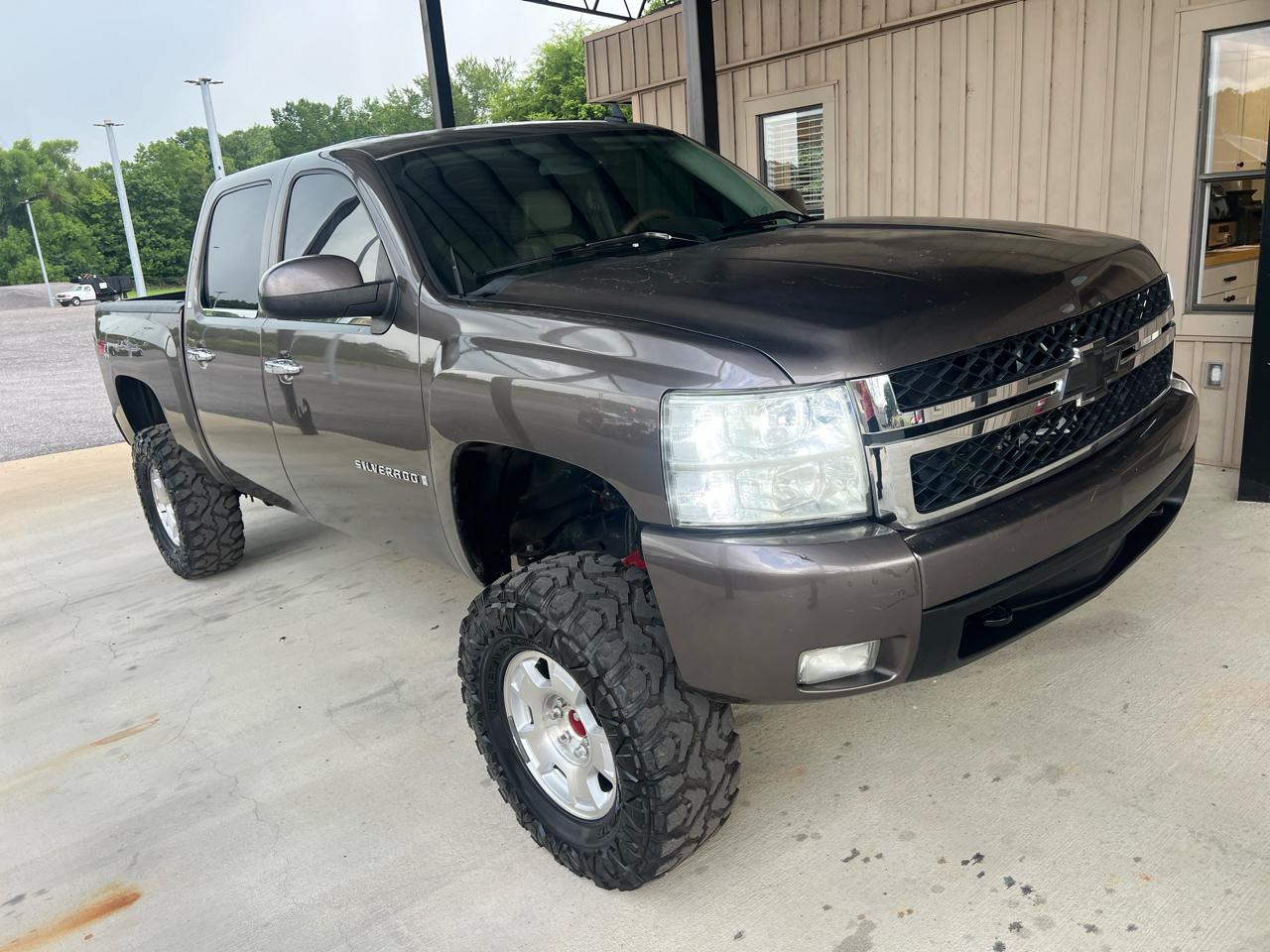Chevrolet Silverado 1500 LTZ Z71 Crew Cab 4WD 2007