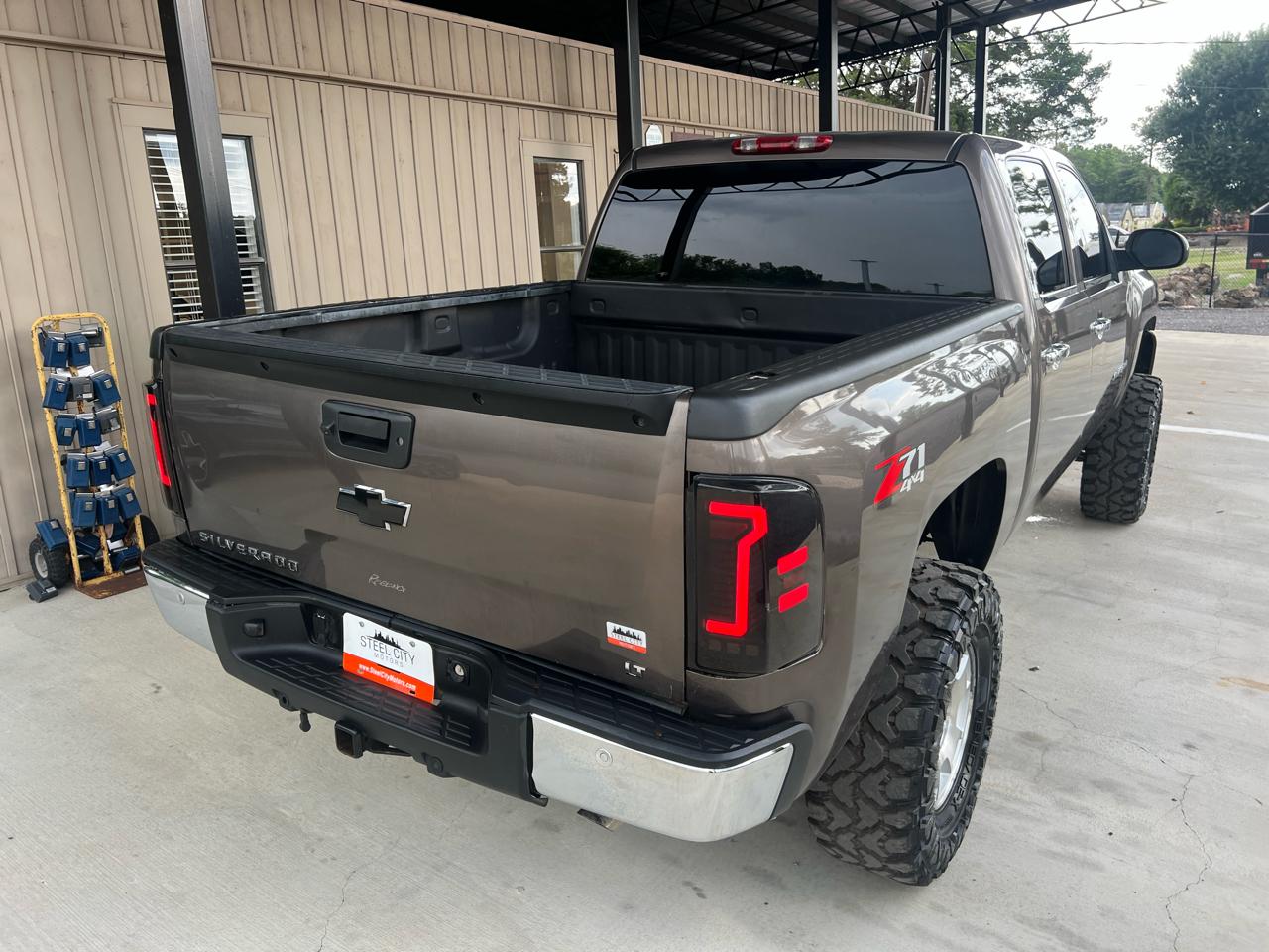 Chevrolet Silverado 1500 LTZ Z71 Crew Cab 4WD 2007