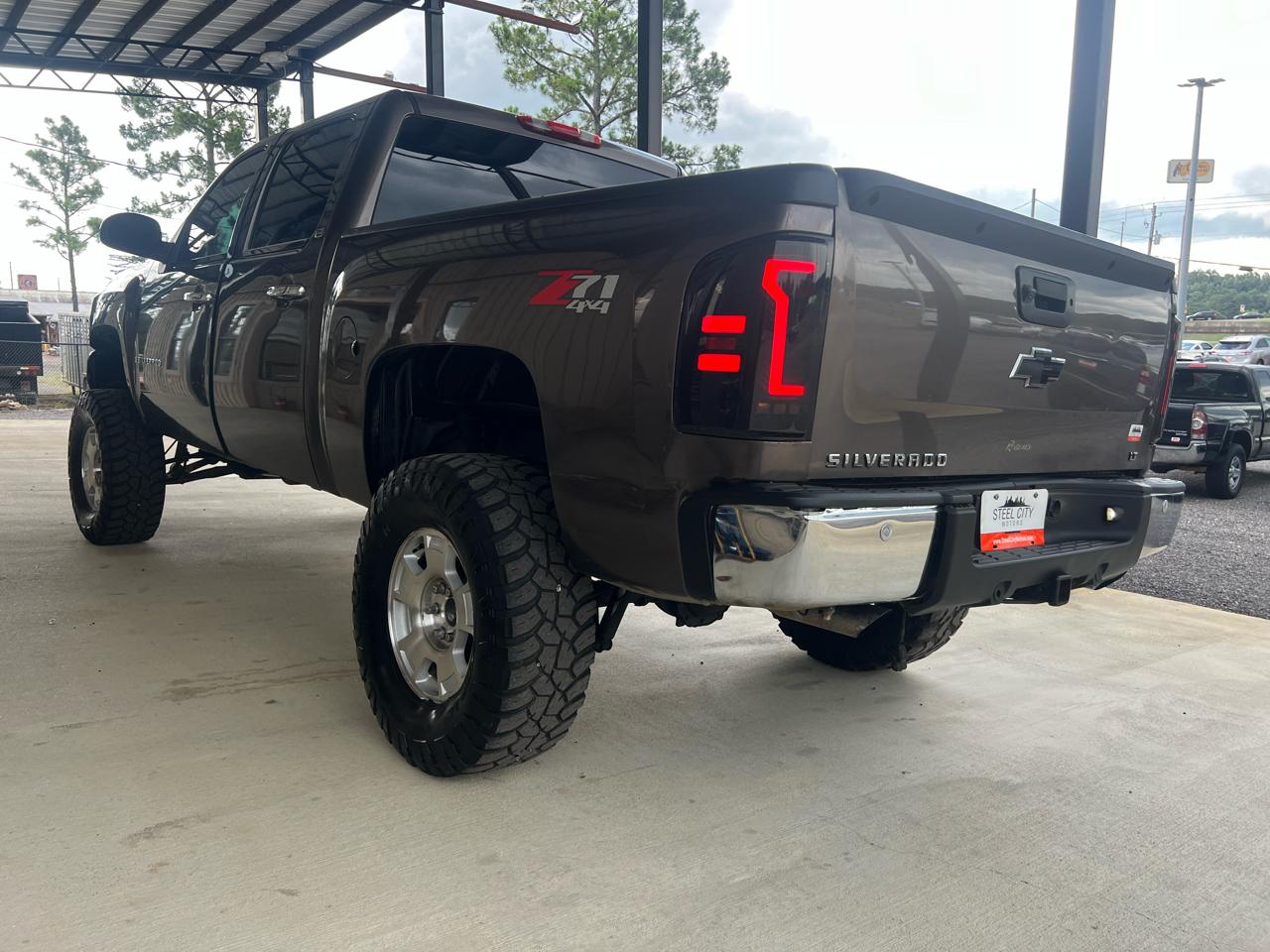 Chevrolet Silverado 1500 LTZ Z71 Crew Cab 4WD 2007