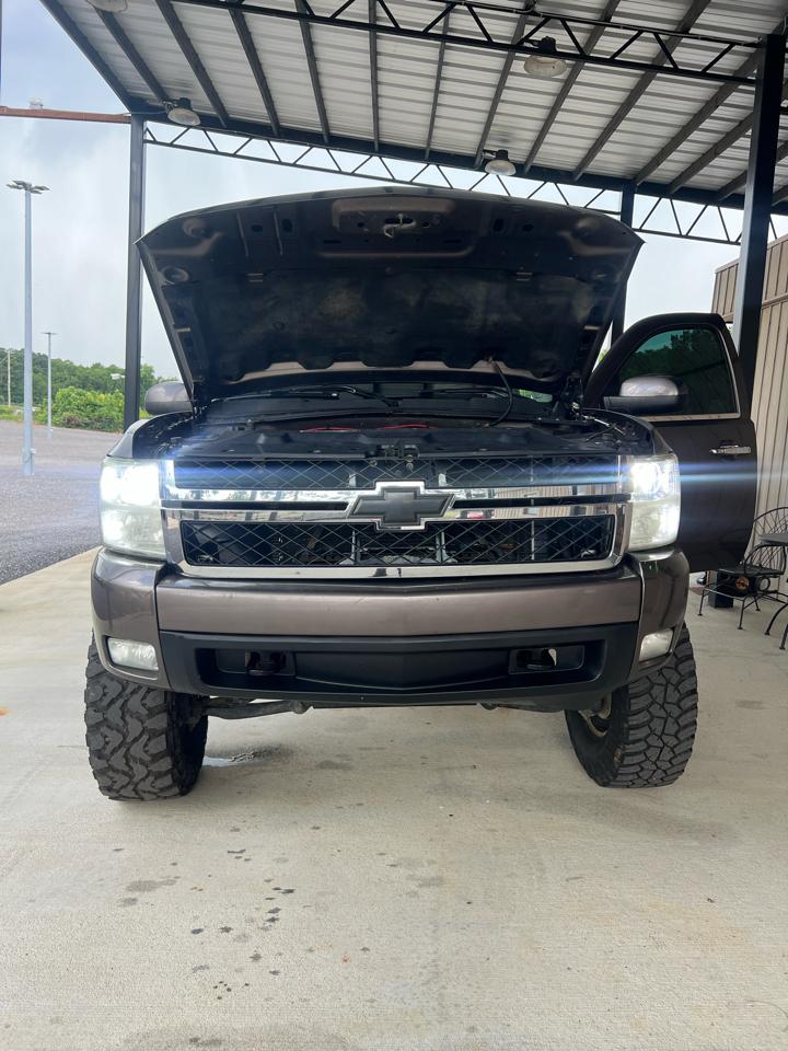 Chevrolet Silverado 1500 LTZ Z71 Crew Cab 4WD 2007