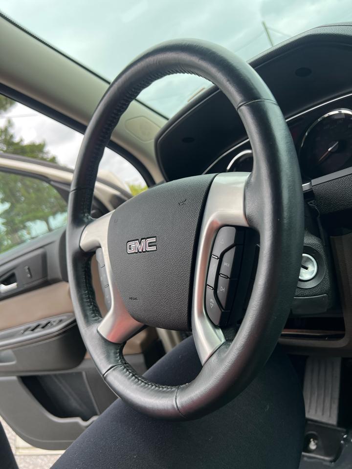 GMC Acadia SLT-1 2015