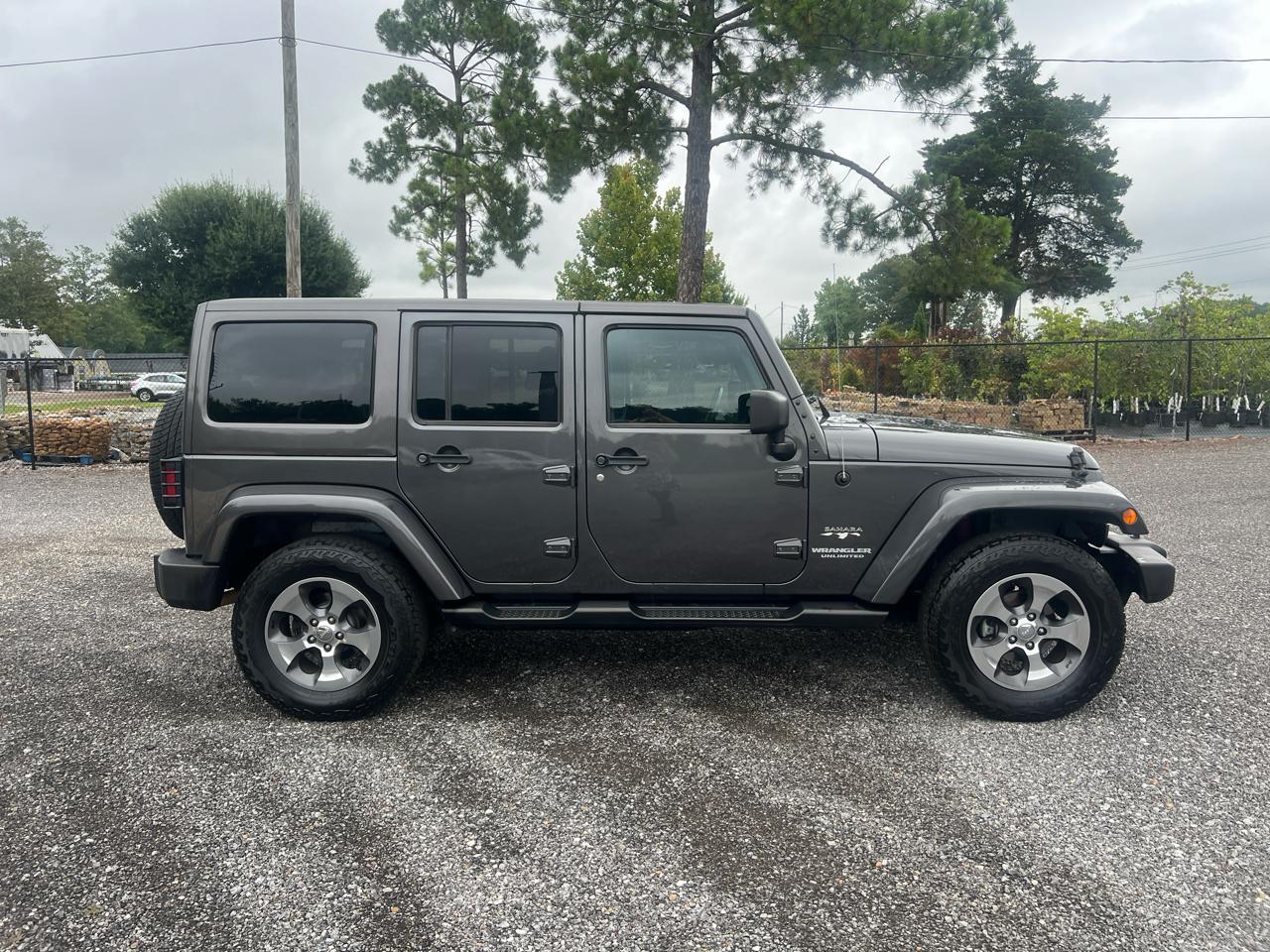 Jeep Wrangler  2017