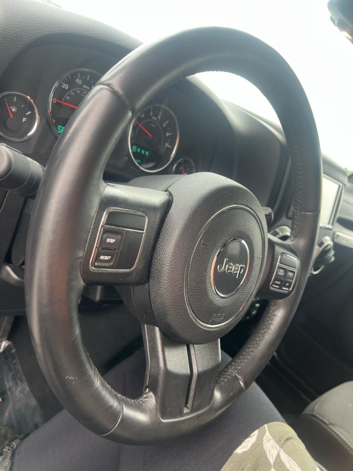 Jeep Wrangler  2017