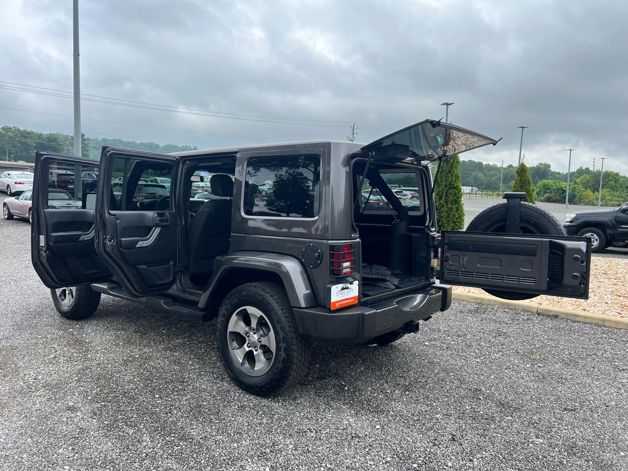 Jeep Wrangler  2017