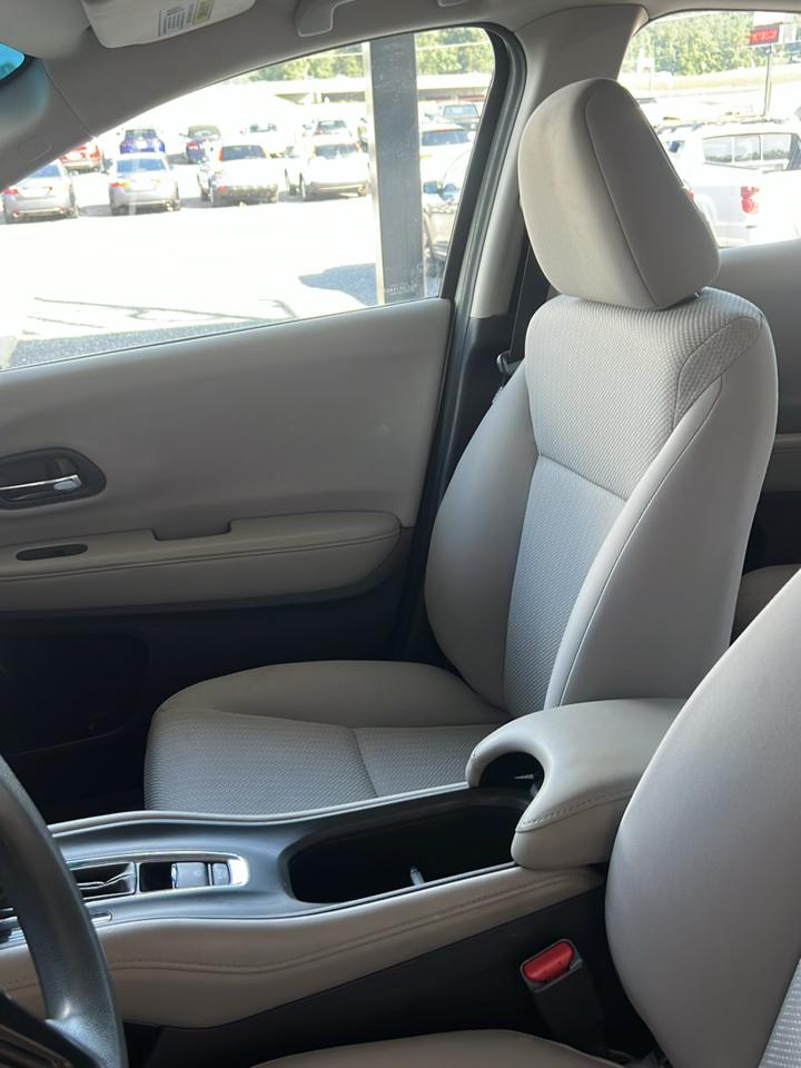 Honda HR-V  2016