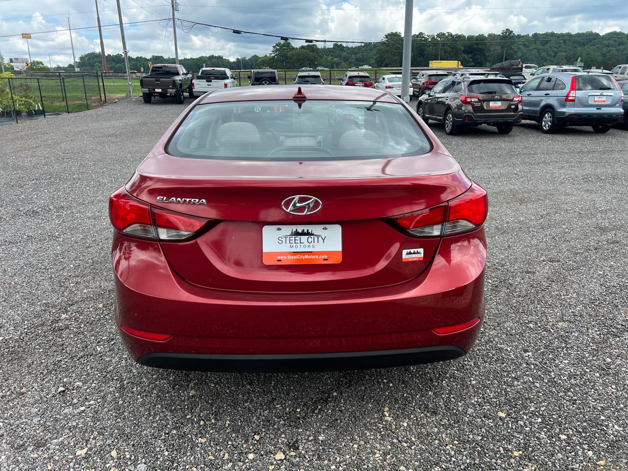 Hyundai Elantra  2016