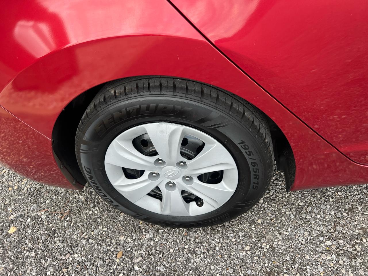 Hyundai Elantra  2016