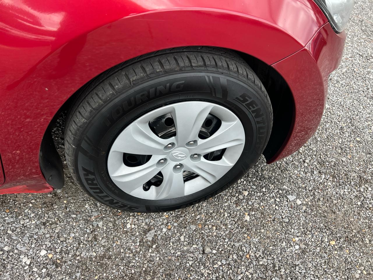 Hyundai Elantra  2016