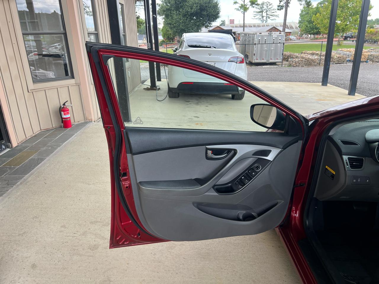Hyundai Elantra  2016