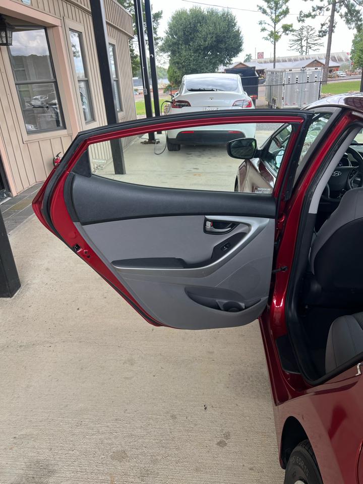 Hyundai Elantra  2016