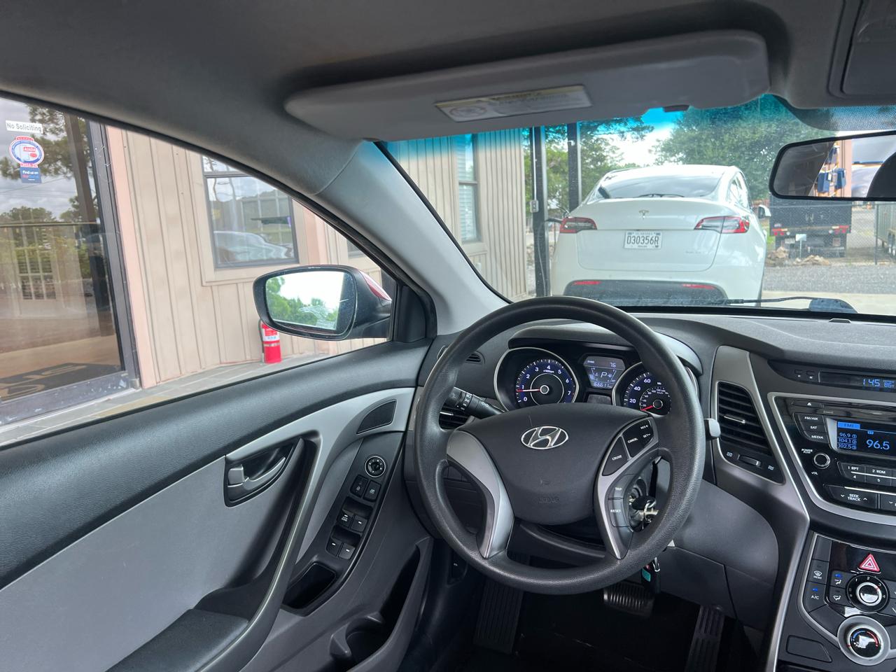 Hyundai Elantra  2016
