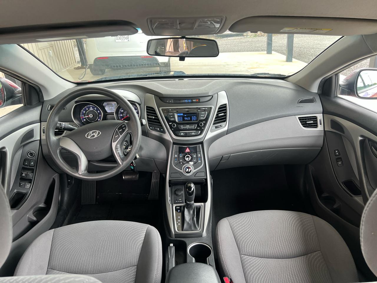 Hyundai Elantra  2016