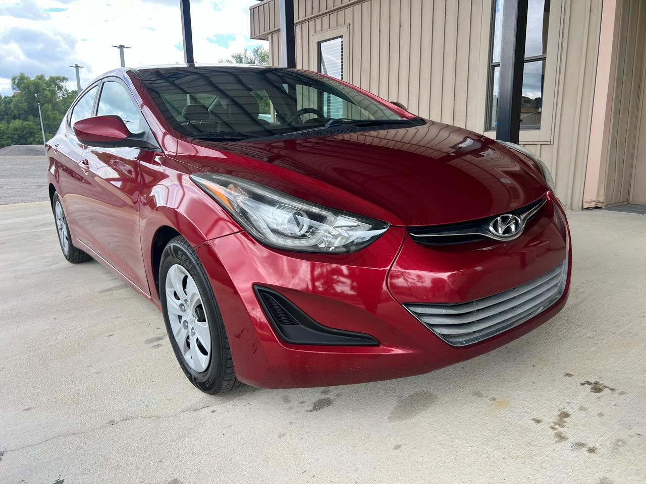 Hyundai Elantra  2016