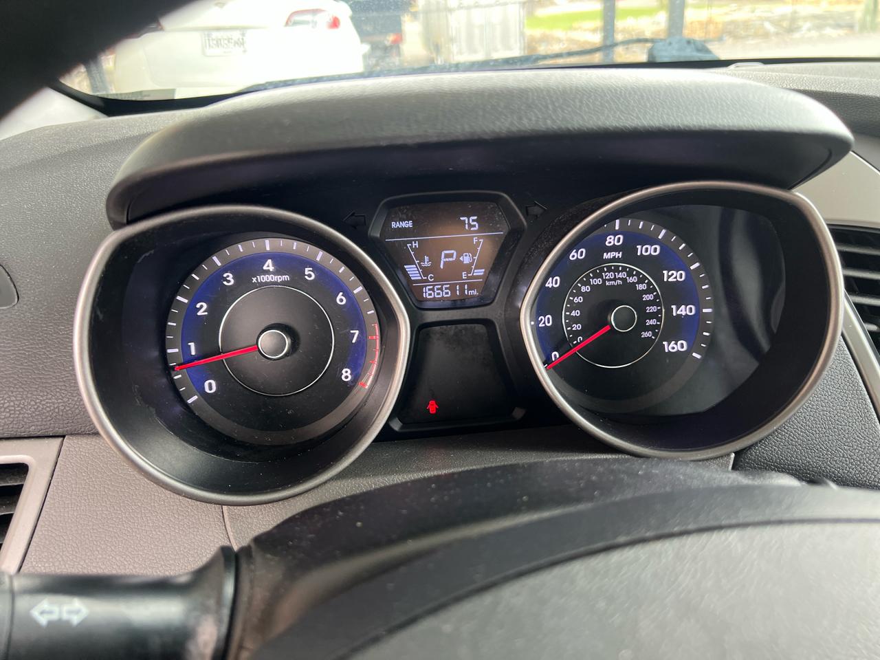 Hyundai Elantra  2016
