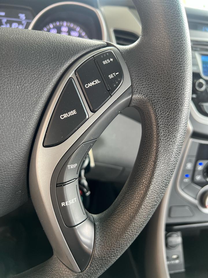 Hyundai Elantra  2016