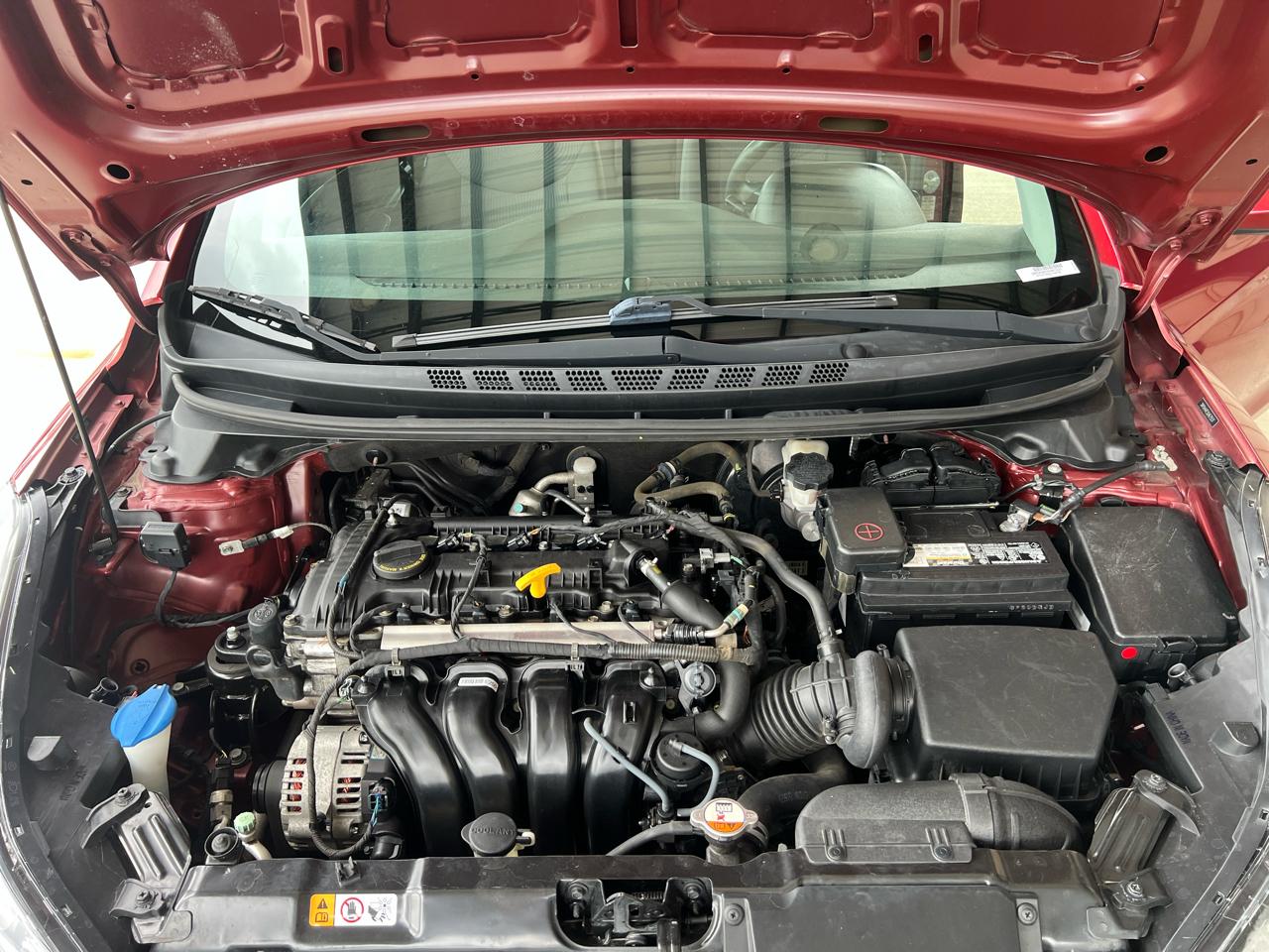 Hyundai Elantra  2016