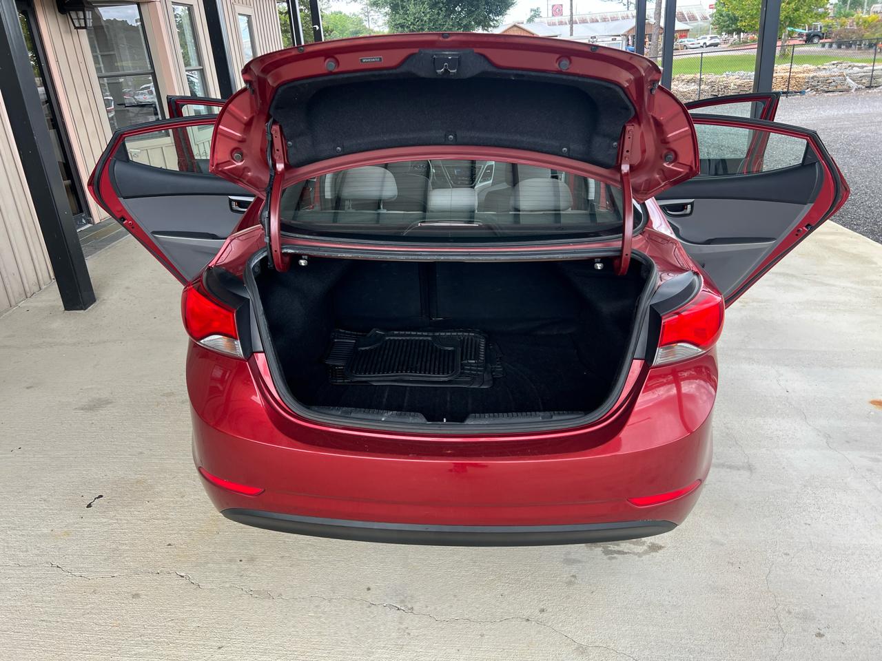 Hyundai Elantra  2016