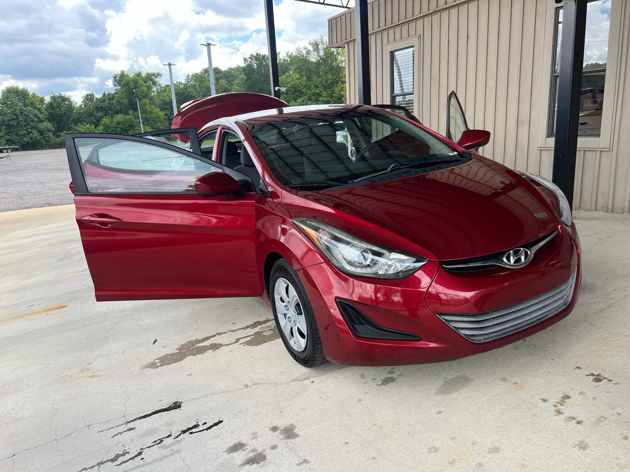 Hyundai Elantra  2016
