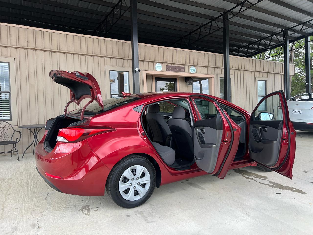Hyundai Elantra  2016