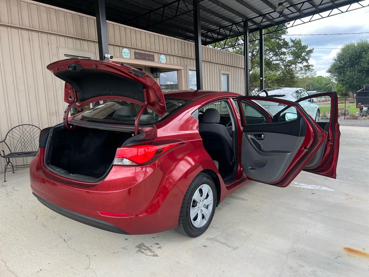 Hyundai Elantra  2016