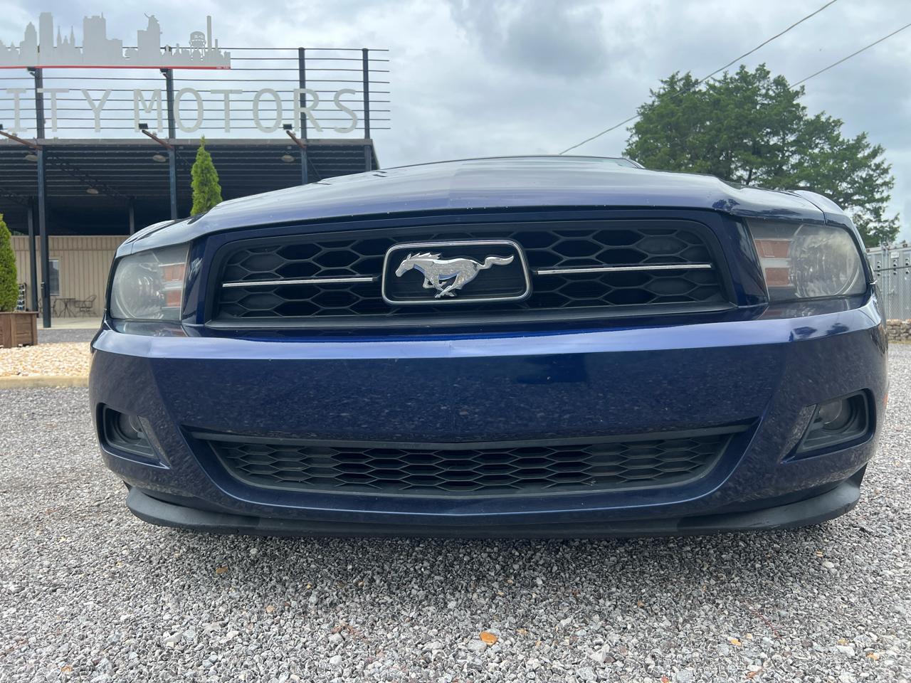 Ford Mustang  2012