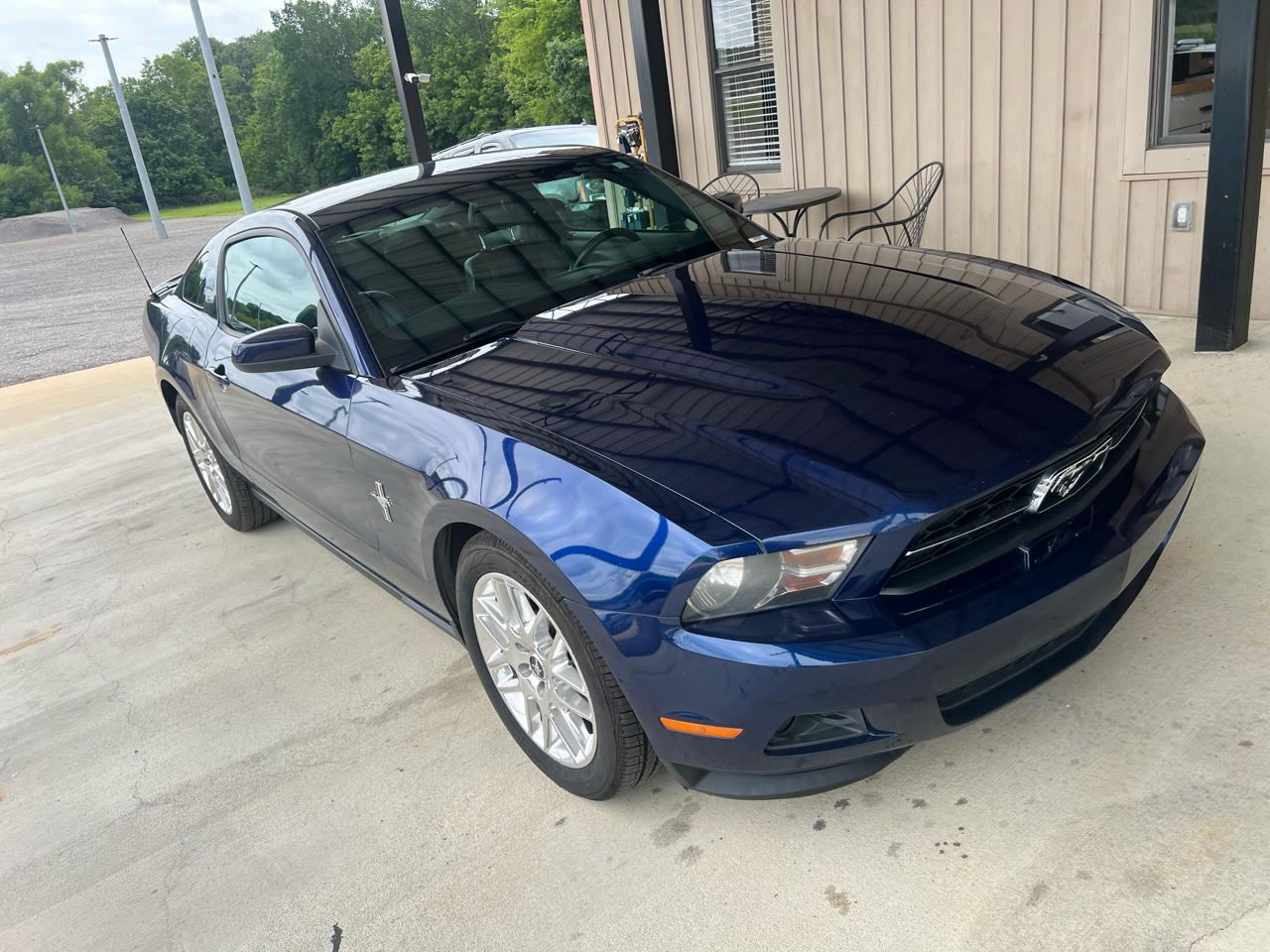 Ford Mustang  2012