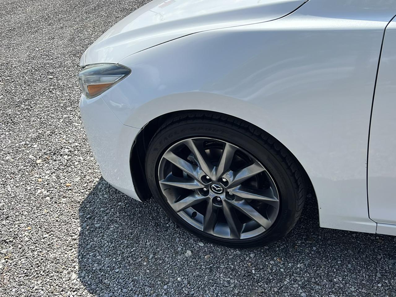 Mazda MAZDA3  2018
