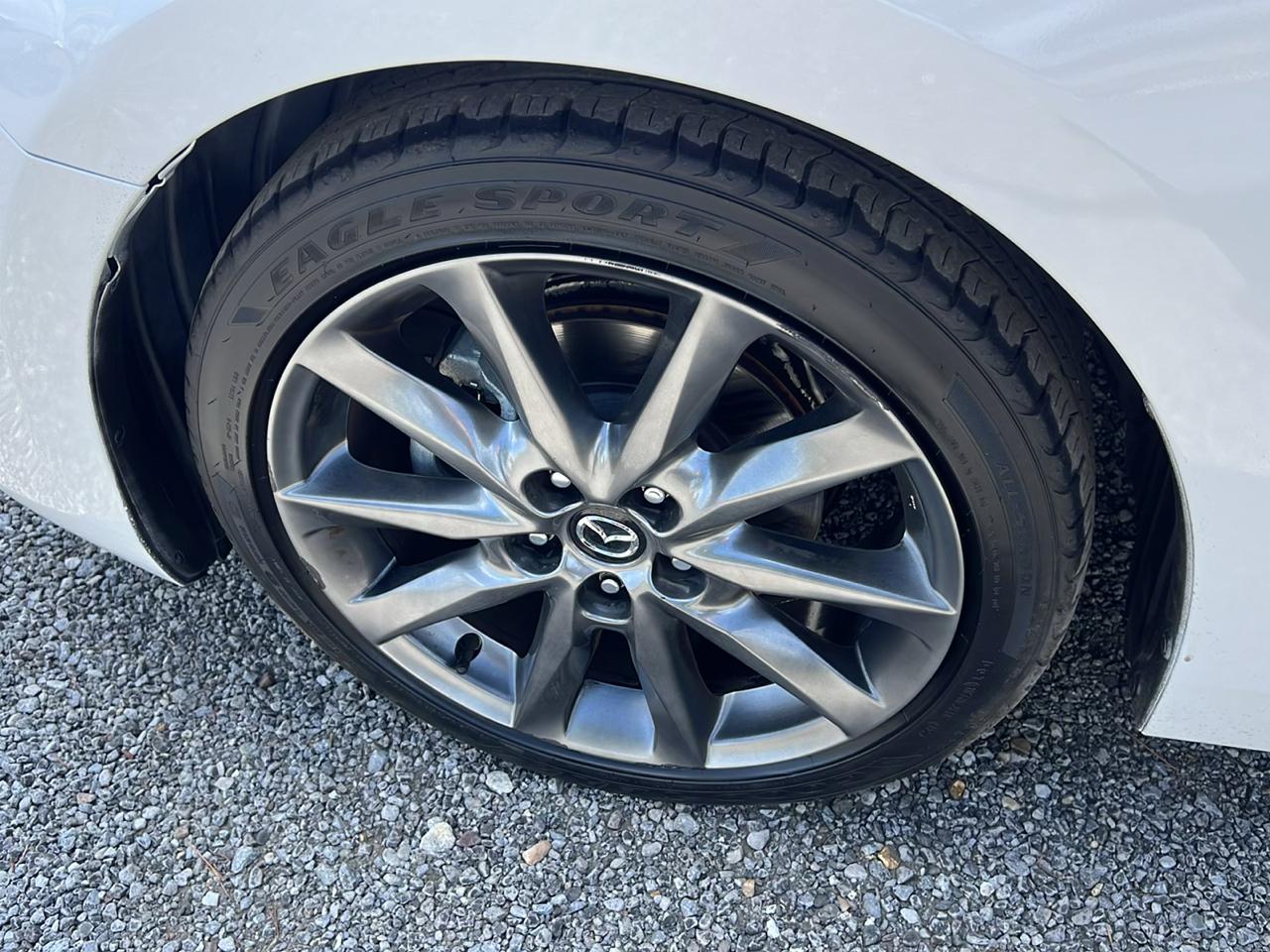 Mazda MAZDA3  2018